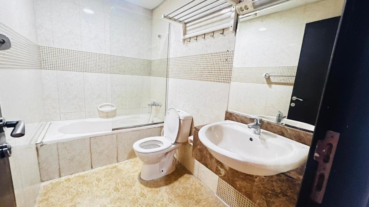 Beautiful Partition Room In Al Barsha 1 Near Metro Dubai Ngoại thất bức ảnh